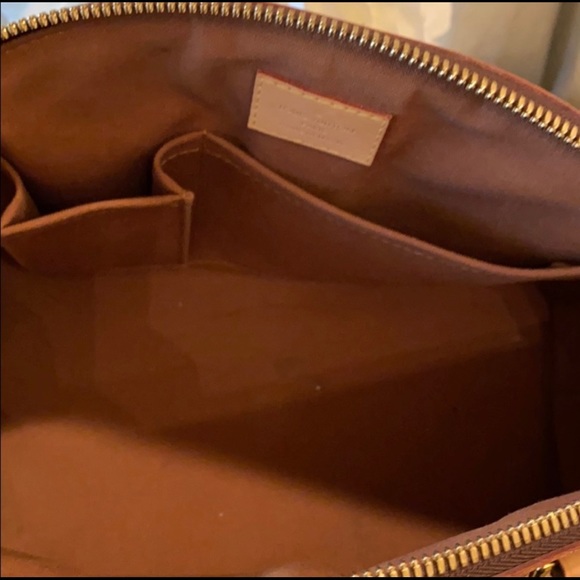 Louis Vuitton Canvas Tivoli PM - Picture 5 of 6